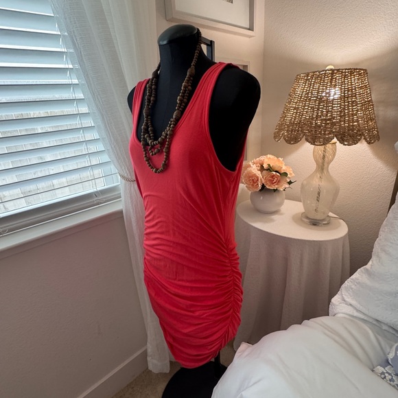 Express Coral Red Sleeveless Ruched Dress - Picture 3 of 5